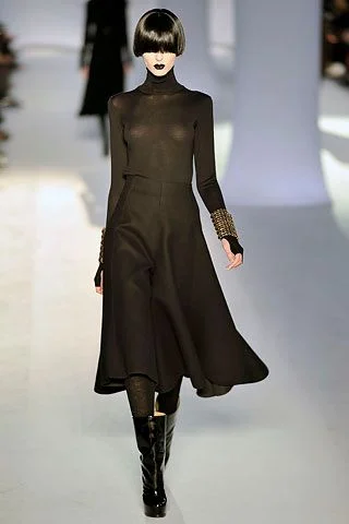Look 10